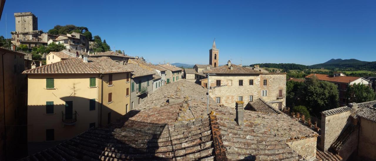 Mansarda Con Solarium Panoramico Su Centro Storico Di Sarteano Vicino Alle Famose Terme Della Val D'Orcia Extérieur photo